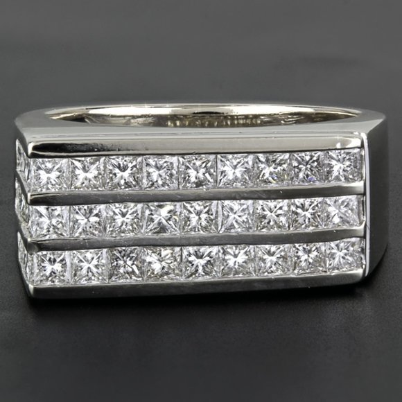 14k White Gold Princess-Cut Diamond Modern Offset Anniversary Band Cocktail Ring - Picture 7 of 9